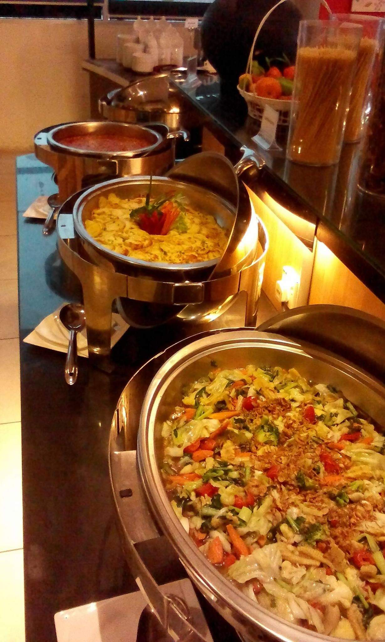 Buffet Dinner